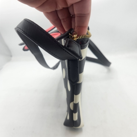 Disney Parks Minnie Mouse Black White Polka Dot Stripes Red Bow Crossbody Bag - Picture 10 of 16